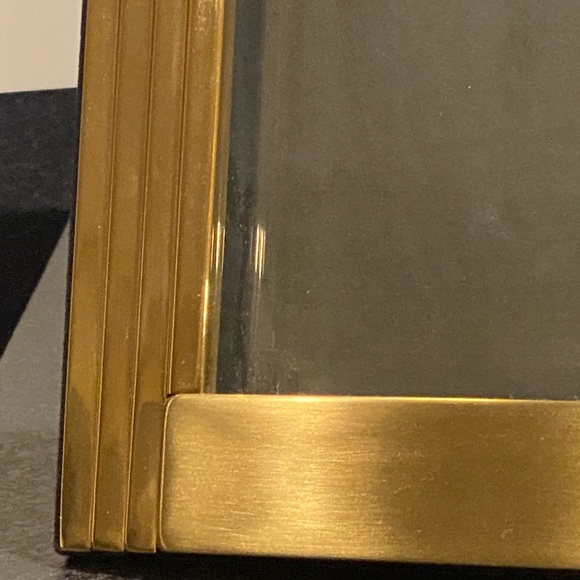 Metal Picture Frame - Picture 2 of 8